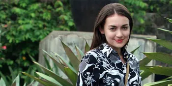 Syuting Stripping, Rianti Cartwright Tak Lupa Jaga Kesehatan