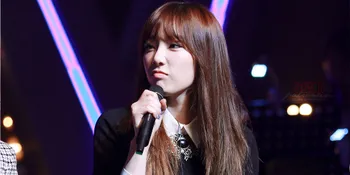 Taeyeon SNSD Unfollow Banyak Orang, Termasuk Baekhyun EXO