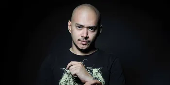 Tahun Baru, Husein Alatas Lebih Pilih Temani Mama Daripada Kerja