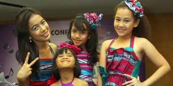 Tahun Pertama Della Lollipop Lebaran Tanpa Ayah