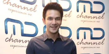 Tak Ada Baby Sitter, Jonathan Frizzy Kewalahan Rawat Si Kembar