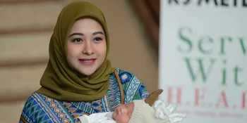 Tak Ambil Job, Poppy Bunga Ingin Fokus Berikan ASI Eksklusif untuk Sang Buah Hati