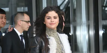 Tak Bersama Justin Bieber Maupun Zedd, Selena Gomez Kesepian?