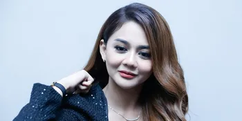 Tak Khawatir Danu Sofwan Sering Digoda Perempuan Lewat DM Instagram, Jenita Janet: Suami Aku Cuek Banget