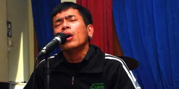 Tak Lagi Tenar, Aris Idol Ngamen Lagi Demi Hidupi Anak Istri
