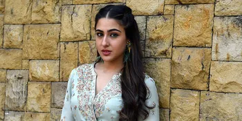 Tak Pakai Helm Kala Naik Motor Bareng Kartik Aryan, Sara Ali Khan Dikecam