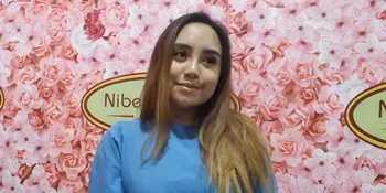 Tak PD dengan Lengan Gemuk, Salmafina Sunan Jalani Sedot Lemak