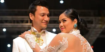 Tak Puas Makan Bubur, Putra Titi Kamal 'Rebut' Makanan Ayahnya