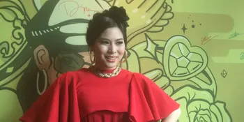 Tak Se-narsis Dulu, Anya Dwinov Malu Lihat Wajah Sendiri