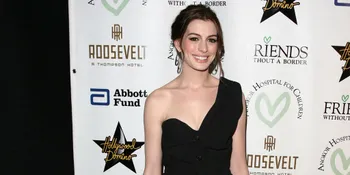 Tak Sempat Bermake Up, Anne Hathaway Tetap Kunjungi Pasien Kanker
