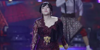 Tak Tahan Baca Komentar Negatif, Via Vallen Alami Gejala Depresi - Tak Mau Tampil di TV 2 Bulan Terakhir