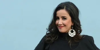 Tak Terdengar Kabar Pernikahan, Andi Soraya Rayakan 4 Bulan Kehamilan