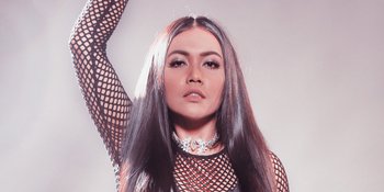 Tak Terima Anaknya Didoakan Diperkosa, Denada Laporkan Akun Haters ke Polisi
