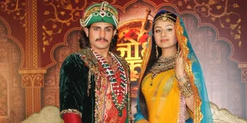 Tak Terima, Netizen Bandingkan Paridhi Sharma Dengan Rajat Tokas