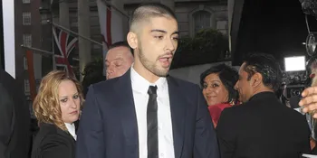Tak Urusi Tampilan, Zayn Malik Beri Warna Hijau Rambutnya?