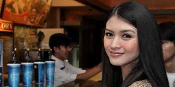 Takut Hantu, Donita Justru Bintangi 'MENGEJAR SETAN'