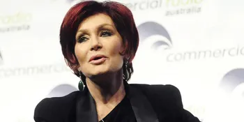 Takut Kanker, Sharon Osbourne 'Buang' Dua Payudaranya