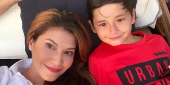 Tamara Bleszynski Dapat Ucapan Manis Dari Kenzou di Mothers Day Tahun Ini