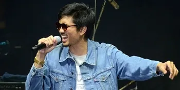 Tampil Akustik, Sheila On 7 Memukau Bawa 'Just Take My Heart'