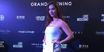 Tampil Dengan Fashion Glamor, Nadya Mulya Punya Usaha Jahit