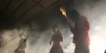 Tampil di BNI JJF 2017, Barasuara Gandeng Ron King Horn Section