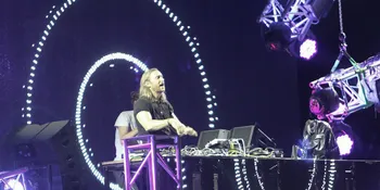Tampil di Coachella, David Guetta Hanya Pakai Flashdisk?