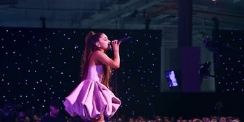 Tampil di 'Coachella Festival', Ariana Grande Dilempar Lemon
