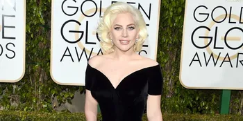 Tampil di Super Bowl 50, Lady Gaga Mendadak Nangis Penuh Haru