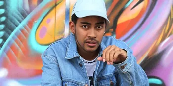 Tampil Stylish, Gamaliel GAC Kenakan 8 Piercing