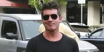 Tanggal Lahir Putra Simon Cowell Akhirnya Terungkap!