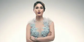Tanpa Make Up - Pakai Sandal Jepit, Kareena Pamer Baby Bump Unyu