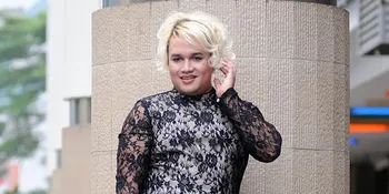 Tata Liem Digembleng Untuk Peran Tak Biasa di 'SEROJA'