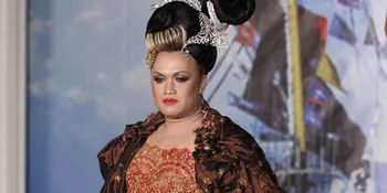 Tata Liem Kartini, Habis Gelap Masih Abu-Abu