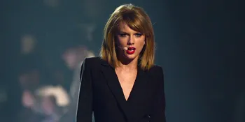 Taylor Swift Beri Penghormatan Untuk Aretha Franklin di Konsernya