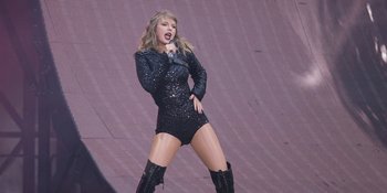 Taylor Swift dan Joe Alwyn Liburan Mesra di Tepi Pantai Turk and Caicos
