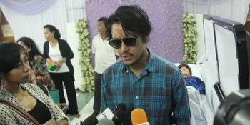 Temani Mama, Ello Cancel Jadwal Manggung