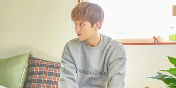 Temu Kangen Fans, Xiumin EXO Akan Adakan Siaran Langsung V Live Untuk Rayakan Selesainya Wajib Militer