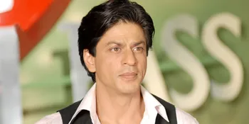 'Tendang' Salman Khan, Shahrukh Khan Resmi Jadi Artis Terkaya