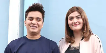 Tepis Isu Putus, Hilda Vitria Akhirnya Posting Foto Billy Syahputra Lagi