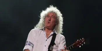 Terbangkan Gitar, Musisi Ini Rela Habiskan Rp 194 Juta