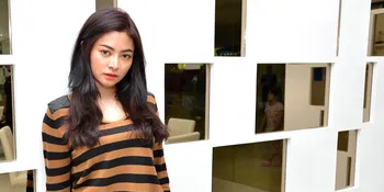 Terbiasa Tampil Terbuka, Vitalia Sesha Dipaksa Anak Berjilbab