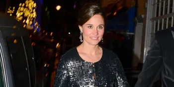 Terbuai Gemerlap Pesta, Pippa Middleton Dicium Pria Misterius