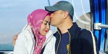 Terkait Kasus KDRT, Venna Melinda Jalani Pemeriksaan - Ferry Irawan izin Sakit