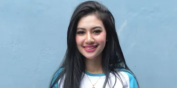 Terkuak! Ini Penyebab Della Perez Dapat 'Surat Cinta' Dari Polda Jatim