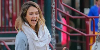 Ternyata Jessica Alba Penggemar Kimchi Sejak Usia 4 Tahun