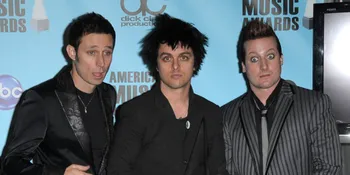Ternyata Vokalis Greenday Bisa Balikin Anjing Yang Hilang