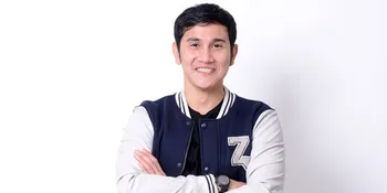 Terpilih Jadi Chrisye, Vino G Bastian Bingung dan Bertanya-Tanya