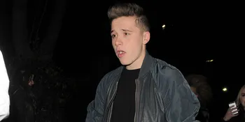 Tertangkap Kencan Mesra, Inikah Pacar Baru Brooklyn Beckham?
