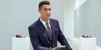 Tertangkap Kencan Romantis, Inikah Pacar Baru Cristiano Ronaldo?