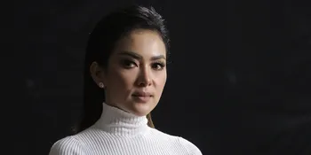 Terungkap Alasan Sebenarnya Syahrini Anggap Laurens Sebagai Ayah Angkat